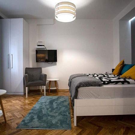 Dk Apartment Novi Sad Exterior foto